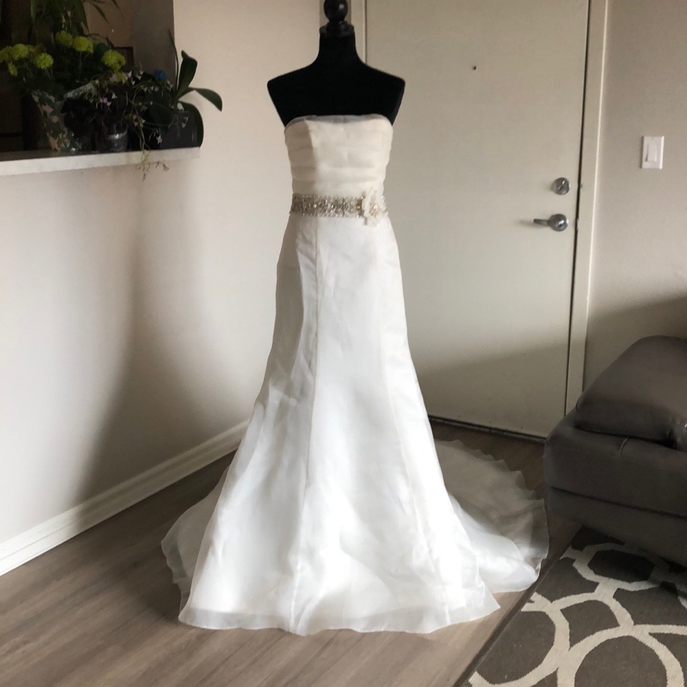 Xristina Bridal 18750